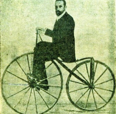 Mariano Catalán sobre el primer prototipo de velocípedo de la historia de España.